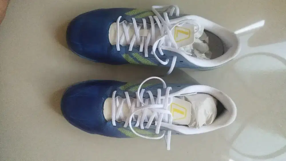 Sepatu Futsal Second