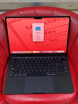 MacBook Air 13 inch 2024 M3 16gb 512gb Midnight iBox Fullset Original