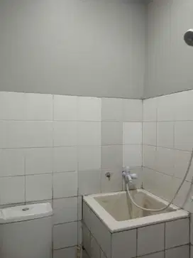 Disewakan Rumah Regency Villa Melati Mas