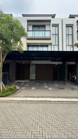 Dijual Rumah Cantik 3 Lantai Kawasan Elite The Zora Kimora BSD