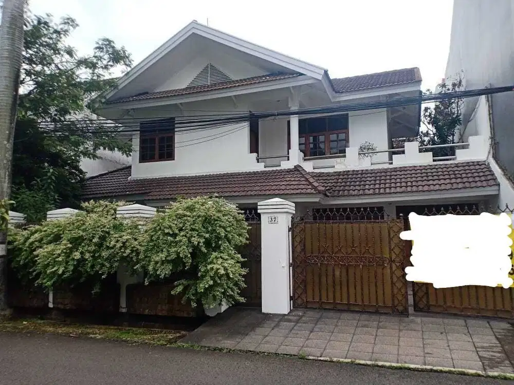 Dijual Rumah Tinggal 2 Lantai Setiabudi Jakarta Selatan