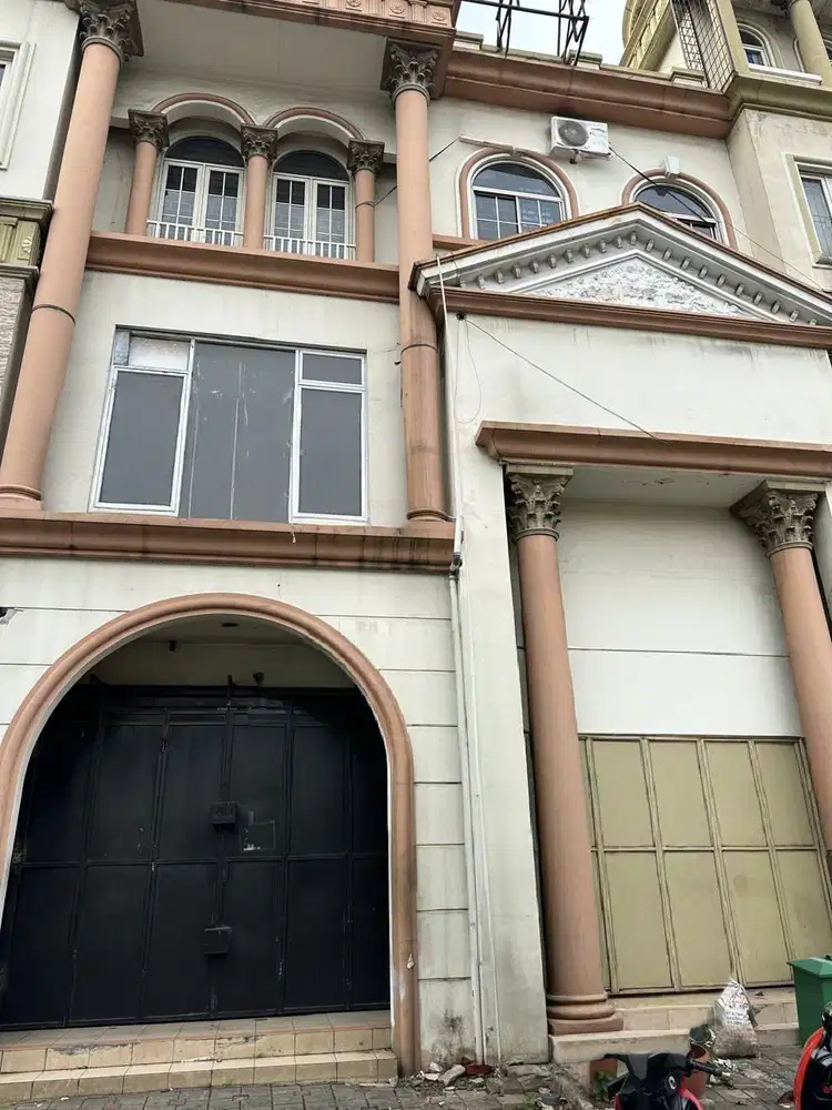 Disewakan ruko green Mansion, cengkareng
