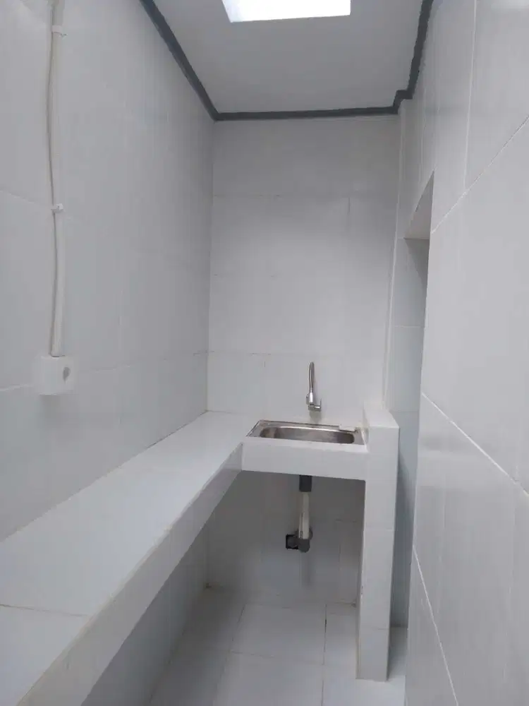 Rumah Terenovasi Unfurnished Angke Indah, Jakarta Barat