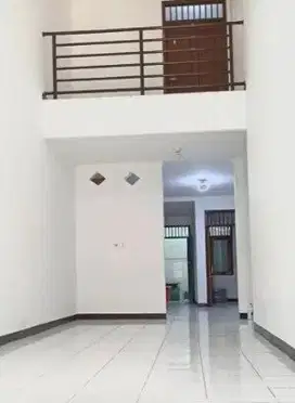 Rumah uk 5x16.5m lokasi dekat jalan raya di jelambar ANA