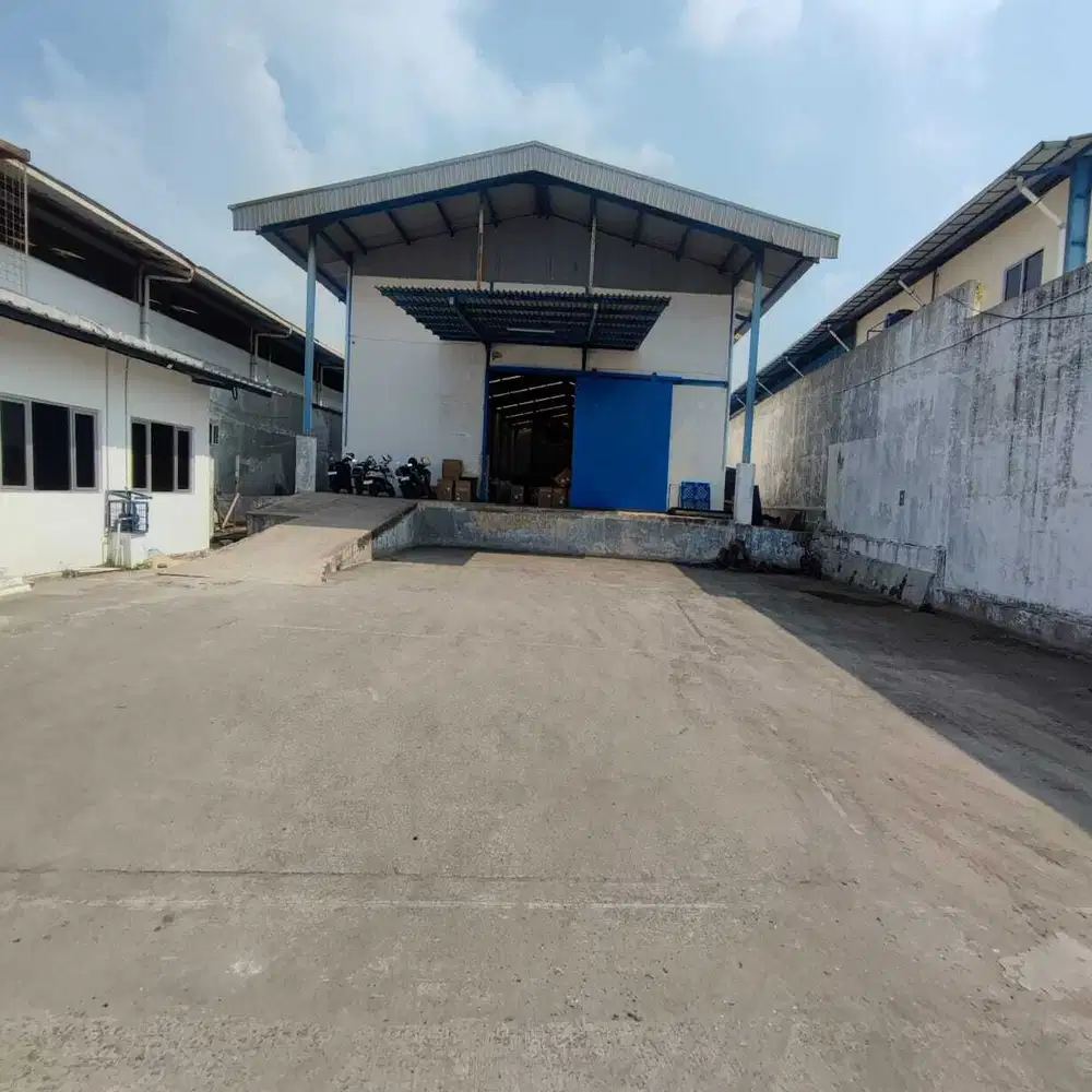 Cepat Murah Gudang Di Kamal Muara Jakarta Luas 897 m2 Lokasi Strategis