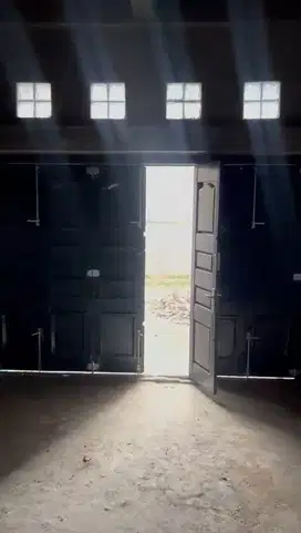 Ruko 2 Kamar tidur 2 Kamar mandi