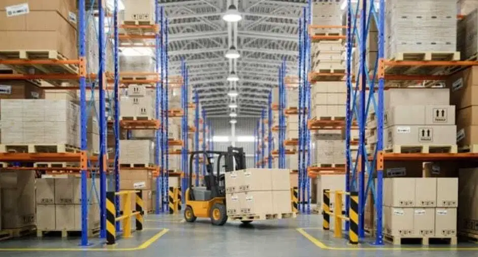 SEWA GUDANG MODERN SIAP PAKAI – STRATEGIS & AMAN DEKAT INDUSTRI CAKUNG