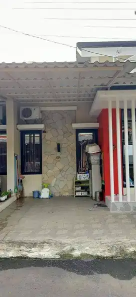Rumah cluster 2 km universitas pamulang  bebas banjir