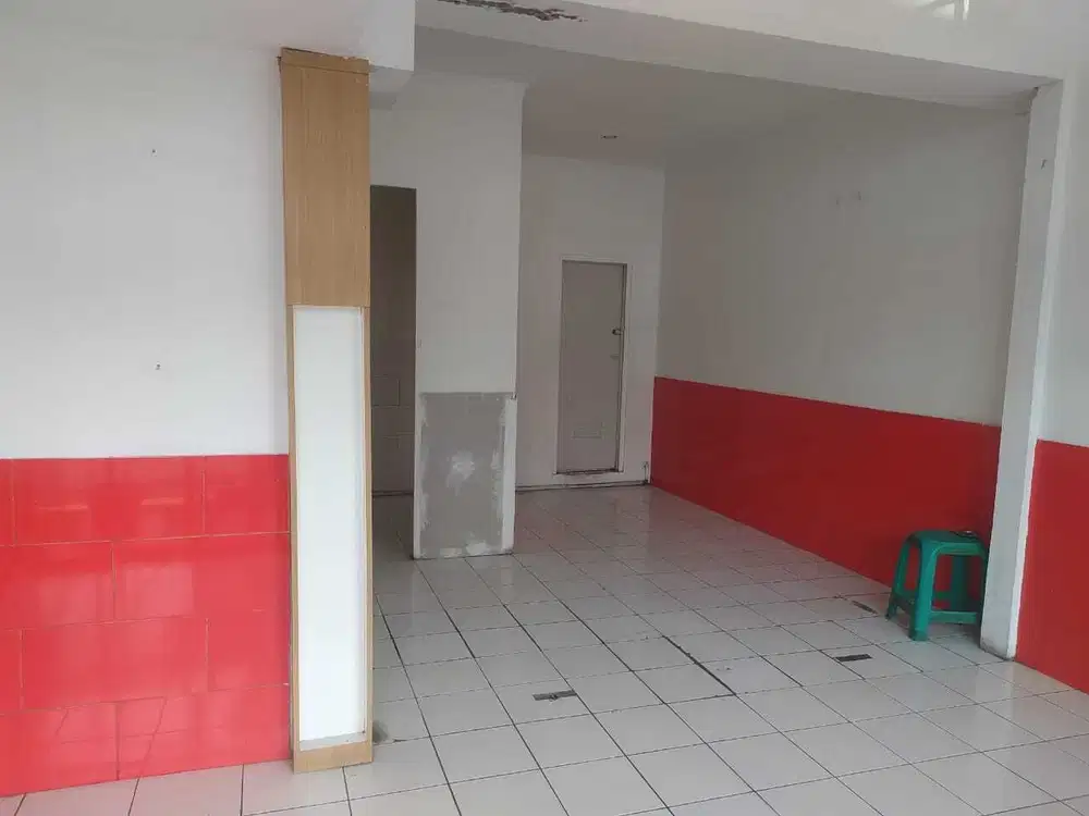Disewakan Ruang Usaha 1 Lantai Di Jl. Entjep Kartawirya Cimahi Utara