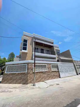 Rumah Mewah Baru Gress 2 lt Lux Ready Unit Siap Huni di Karangasem Laweyan Solo Kota
