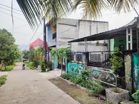 Rumah Jual Dalam Perum Lawang Akses Mudah Kamar Banyak
