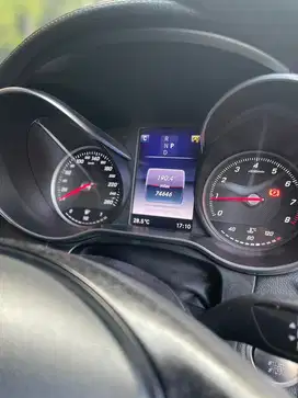 Mercedes-Benz GLC250 2016 Bensin