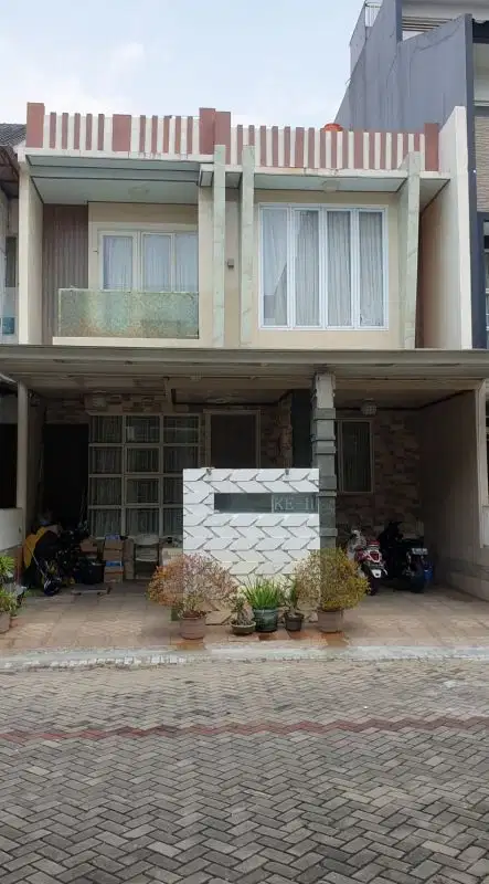 Dijual Rumah Daan Mogot Baru