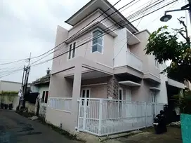 RUMAH BARU 2 LANTAI DI TANAH BARU DEPOK, 1KM-AN KE TOL KUKUSAN