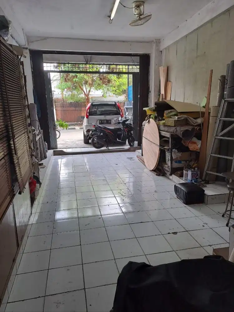 Dijual ruko pinggir jalan gunung sahari