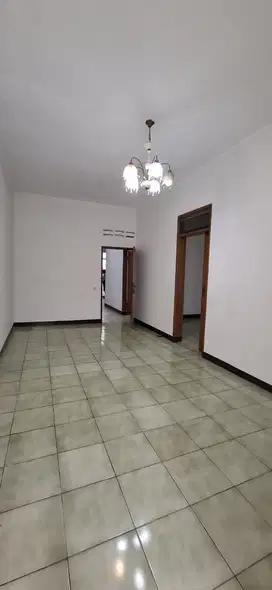 RUMAH SIAP HUNI SAYAP PASKAL