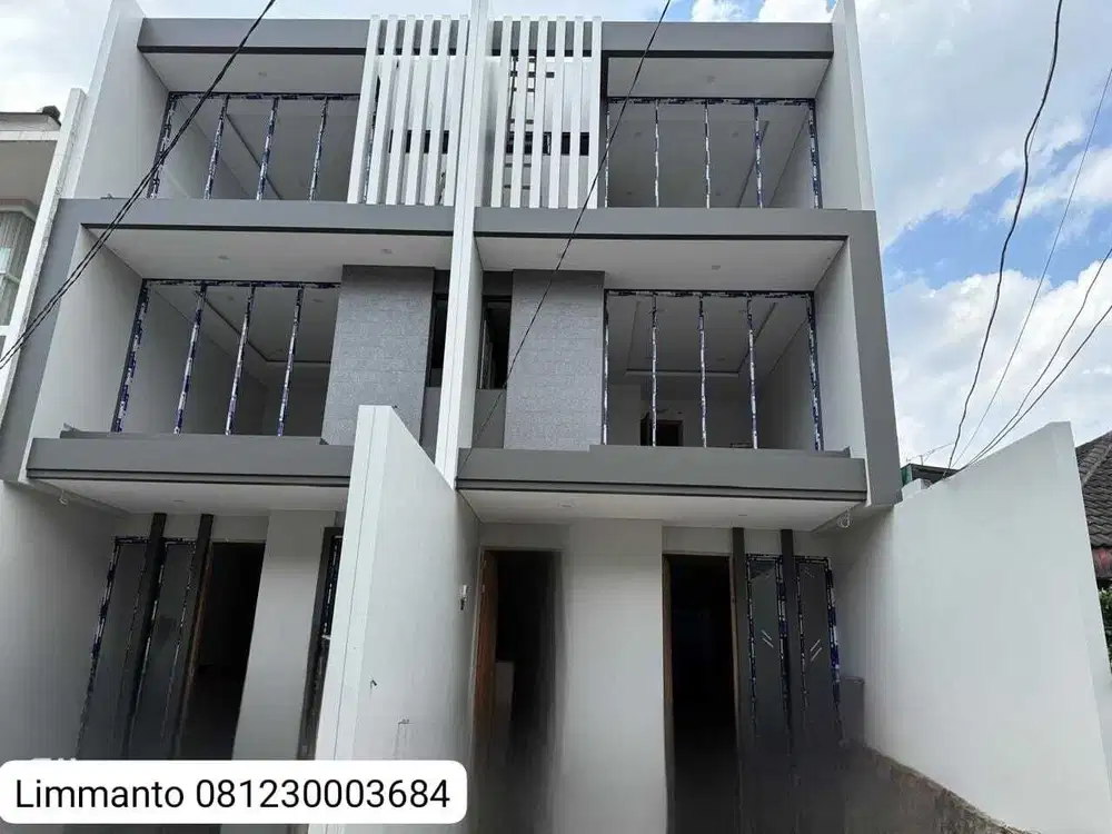DI JUAL RUMAHBANGUNAN BARU 3 LANTAI SIAP HUNI LOKASI JAKARTA BARAT
