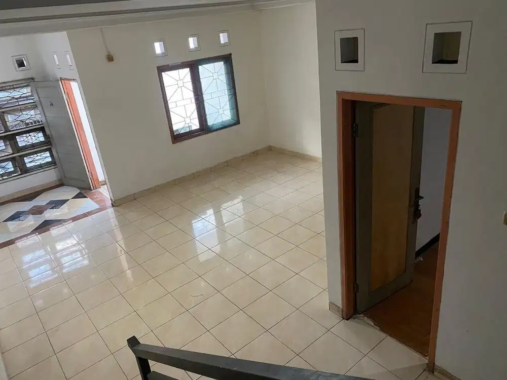 JUAL CEPAT! Rumah Siap Huni Kosongan di Graha Sunter Pratama