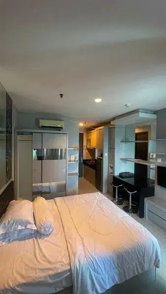 STRATEGIS! DISEWAKAN APARTEMEN STUDIO FURNISHED GP PLAZA PALMERAH