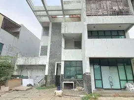 Kantor Meruya Pinggir Jalan Raya dijual Cepat