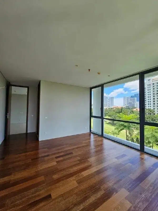 Apartemen Condominium Di Rosebay Graha Family Surabaya Bagus Strategis