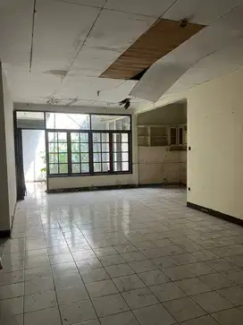 Dijual Rumah di Cipaku sebrang UPI