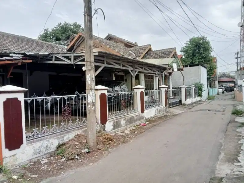 rumah dekat alun-alun Kota Serang