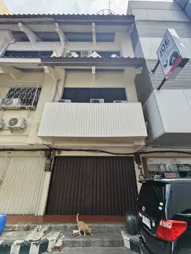 RUKO DANAU SUNTER UTARA HADAP SUNTER MALL 3LT KONDISI FULL RENOV