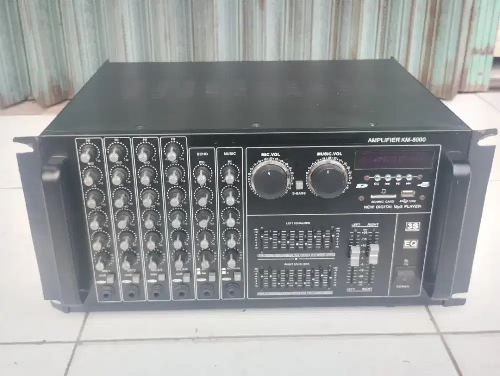 Power mixer 6channel. Suaranya mantap