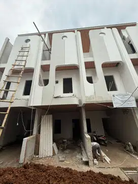 Rumah Baru dalam Cluster Eksklusif Utan Kayu Manis Matraman di Pusat Jakarta