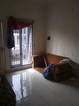 Rumah Dijual, Dalam Ringroad, 4 Menit Tugu Jogja