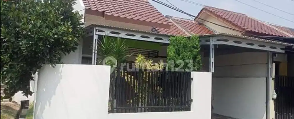 Rumah Rapih Siap Huni di Perumahan Simprug Poris Cipondoh
