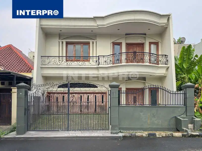 Rumah 2 Lantai Disewakan Taman Permata Buana Hadap Barat - Luas 200m2