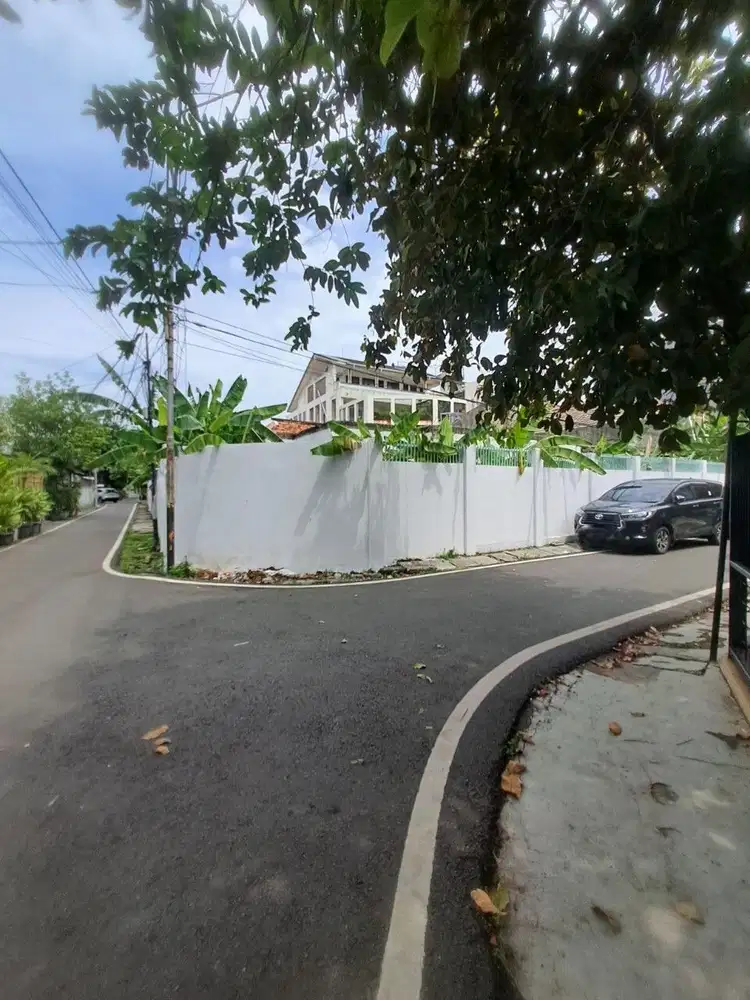 Rumah Hoek di Petojo Selatan, Hanya 8 Menit ke Tol Tanjung Duren