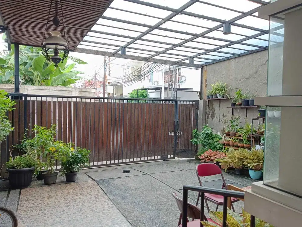 Dijual Rumah Siap Huni Di Sunrise Garden Jakarta Barat