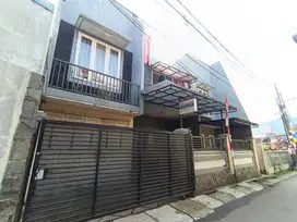 Rumah Lama 2lt di Jl Al Hidayah Pd Aren Tangerang