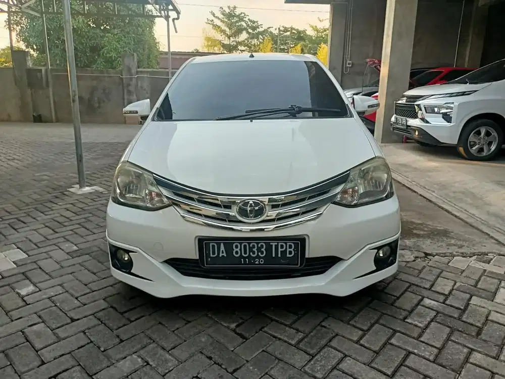 Toyota Etios 2014 Mt Putih