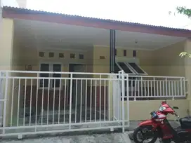 Dijual rumah sederhana siap huni di citra raya