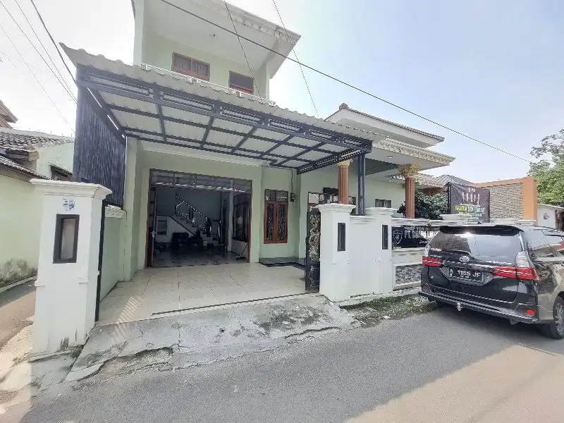 rumah mewah nempel rumah sakit dan stadion  ciceri