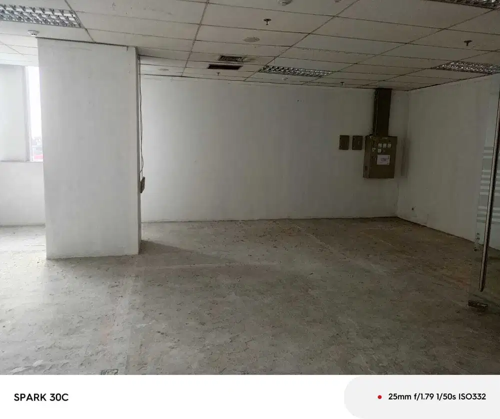 SEWA RUANG KANTOR MENARA SATU KELAPA GADING LUAS 240 SQM