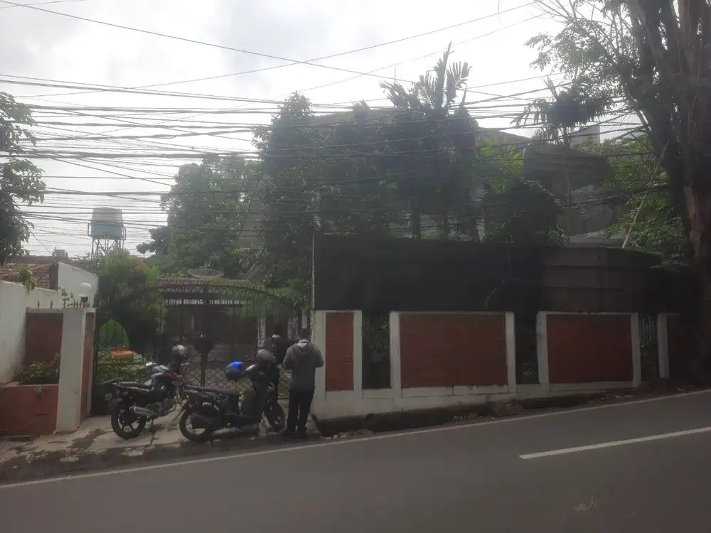 Rumah 2 Lantai Ada Pool Di Bangka, Hanya 13 Menit ke Tol Tebet