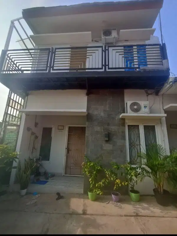 Rumah minimalis di munjul, jakarta timur