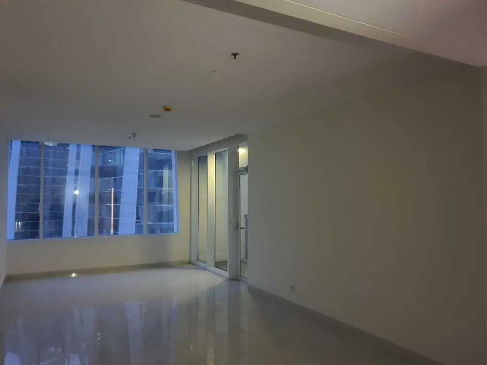 Apartemen Regatta, Tower London, unfurnished, siap huni