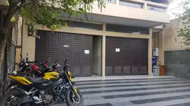 Gedung perkantoran showroom mainroad moh toha kota bandung