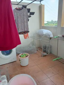 rumah luas mewah murah cluster one gate dekat pakuwon solo baru