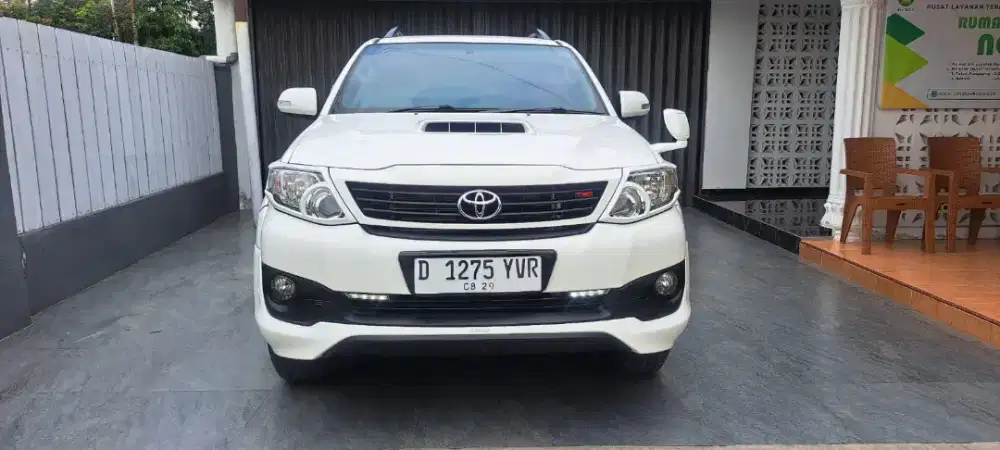 FORTUNER 2.5 G VNT TRD TAHUN 2014