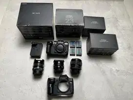 Dijual fujifilm XH1, fujinon 23mm f1.4, fujinon 35mm f1.4, 18mm f2