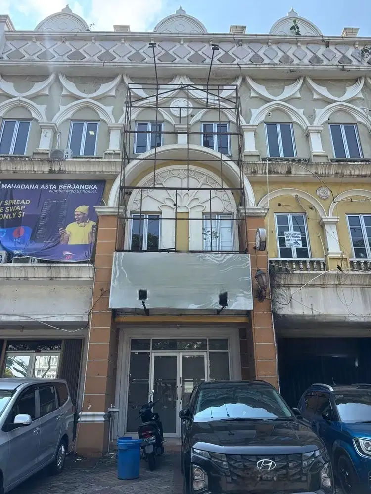 Disewakan Ruko 3 Lantai Mendrisio Gading Serpong