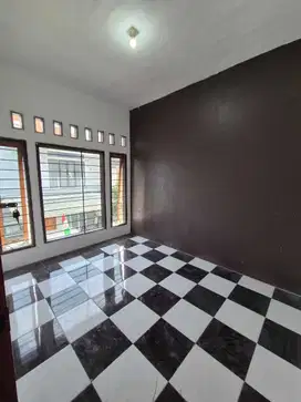 Rumah Minimalis Sudah Renov di Sayap Buah Batu Bandung