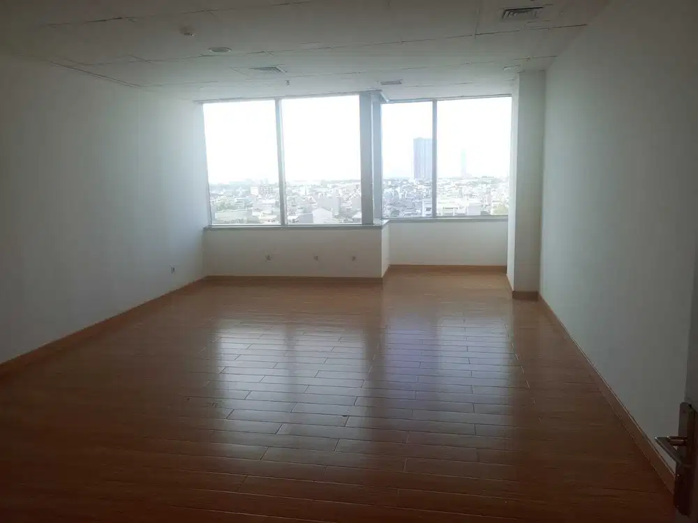 SEWA KANTOR MASPION PLAZA PARTISI LUAS 45 SQM